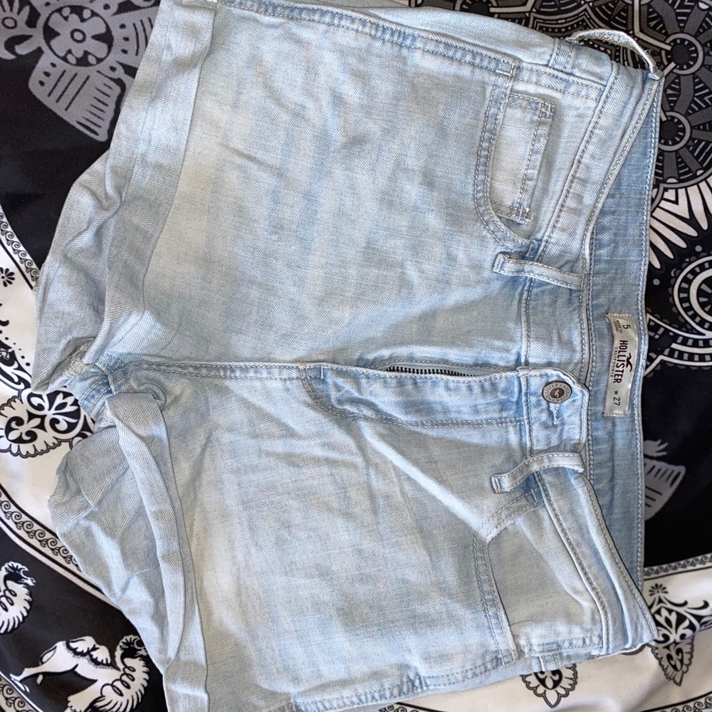 Light wash jean shorts